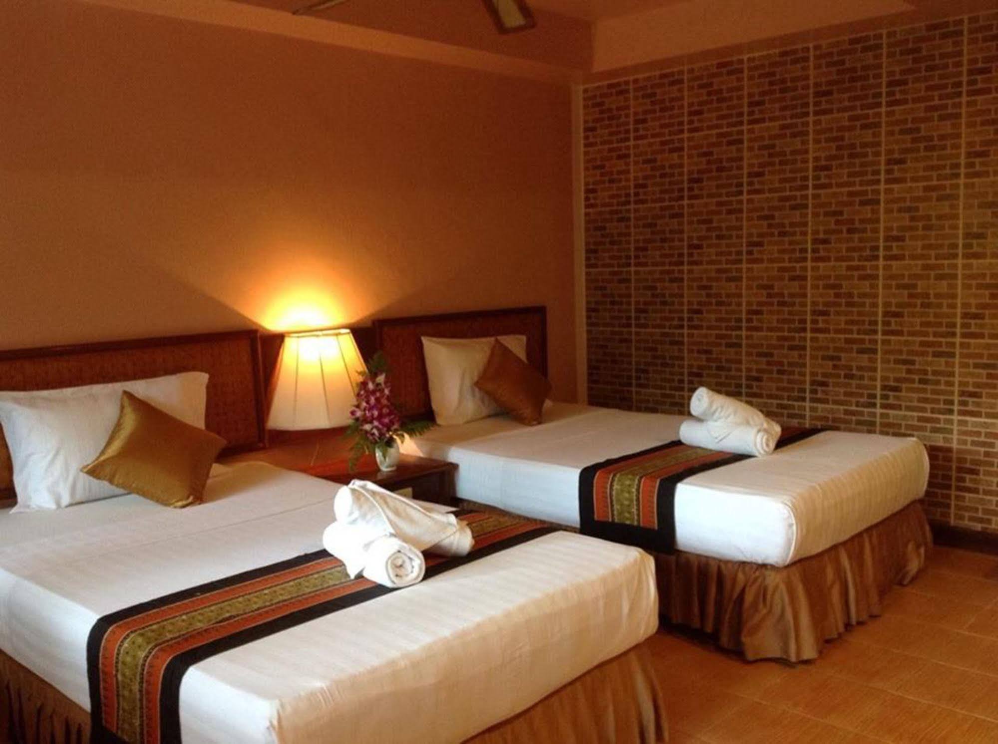 Inter House Hotel Kata Beach  Exterior photo